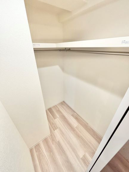 セレニテ神戸駅前アリエの収納