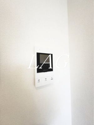 【設備】 | リブリ・ソーレ | モニター付きインターフォンです。