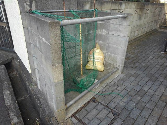 レオパレスユーカリのその他|ゴミ置き場
