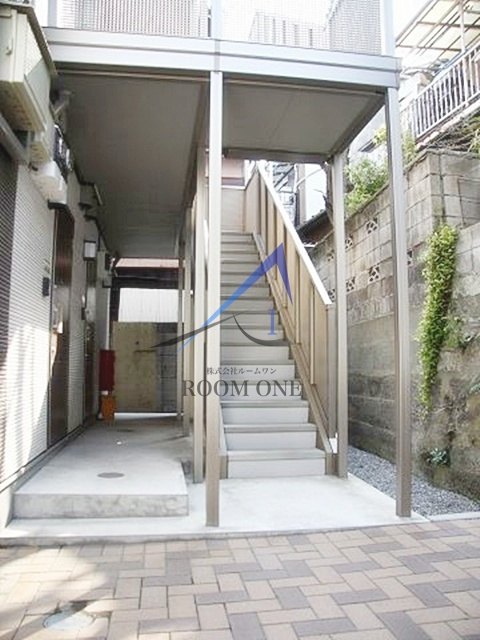 ＫＩＨＡＣＨＩ　ＲＥＳＩＤＥＮＣＥのエントランス|エントランスです。