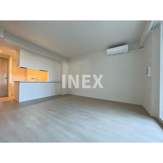 横浜市神奈川区片倉１丁目の賃貸マンションの居間・リビング|リビングダイニング