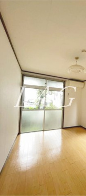 【居間・リビング】 | 都立大ハイツ | 洋室のお部屋です。