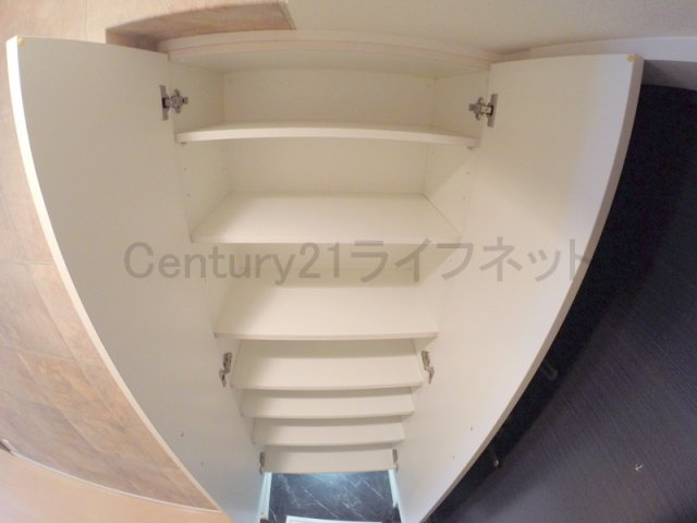 【玄関】 | クレアート新大阪パンループ