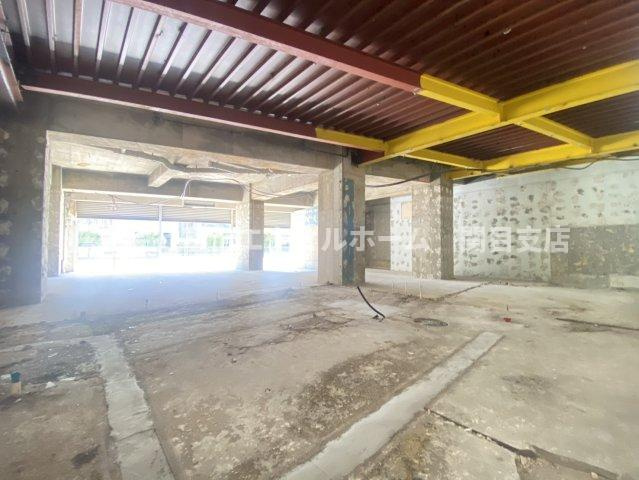 レアレア杭全61番館店舗・事務所・倉庫の内装