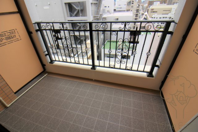 Luxe天神橋のバルコニー