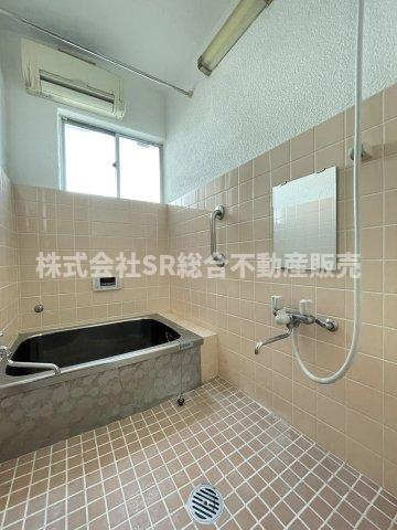 荒川3丁目中古戸建の浴室|日々の疲れを癒す空間です！