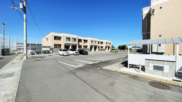 スターテラス古川Ｂの駐車場