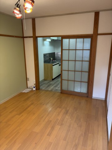 大野ハイツの洋室