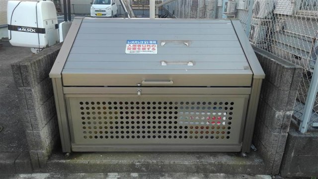 レオパレスマロンアルブルのその他|ゴミ置き場
