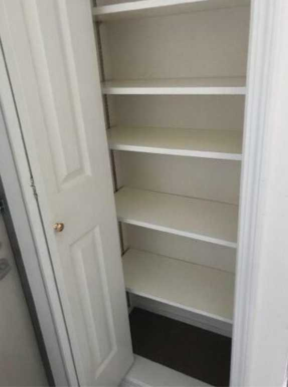 K’Sフラット　最上階　角部屋　追焚の収納