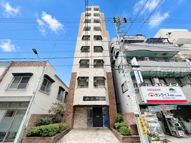 【外観】 | ガラ・ステージ南大塚 | 手入れの行き届いた外壁やエントランスなど、「見ればわかる」レベルで清潔感を保ったマンションです。築年数を感じさせない姿で皆様をお出迎えします。～即日のご見学可能～　お問合せはお気軽にどうぞ。

