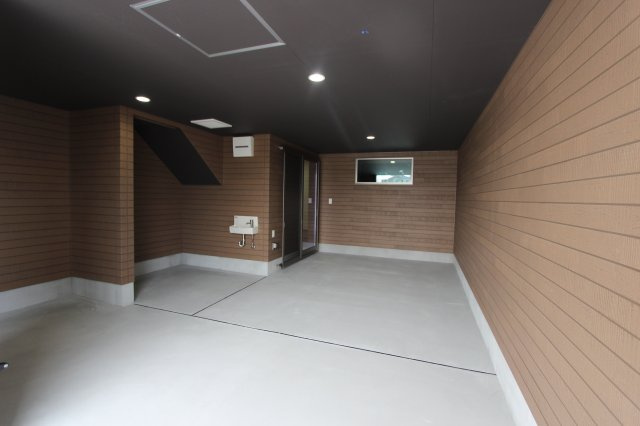 （仮称）北外山連家轟の駐車場|※内観イメージ写真です。内装の色などが異なる場合があります。