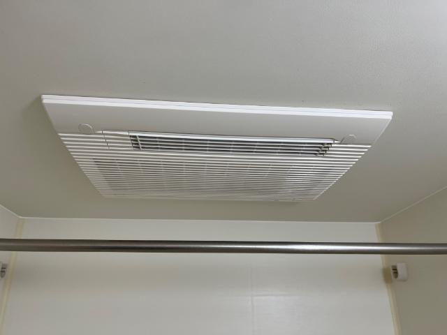 アシューレメゾンの設備|浴室換気扇