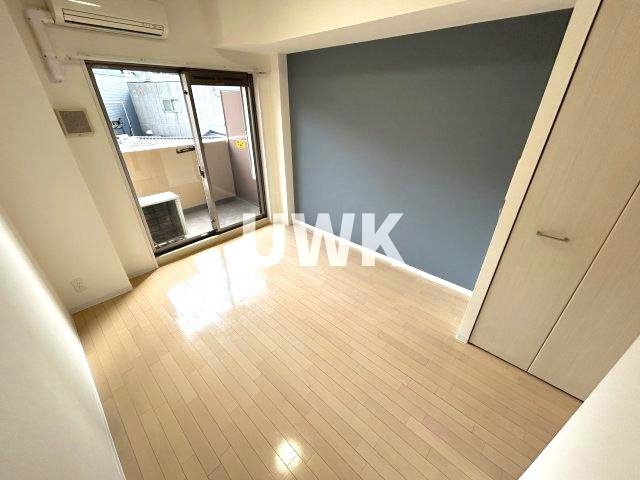 名古屋市西区名駅２丁目の賃貸マンションの居間・リビング