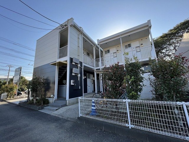 レオパレスガーデンセレーノの外観