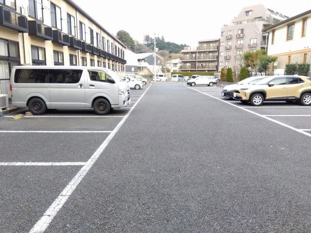 レオパレスフォンティーヌ囲護台のその他