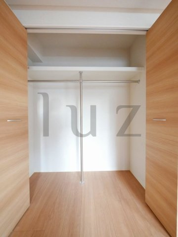 横浜市中区長者町５丁目の賃貸マンションの収納