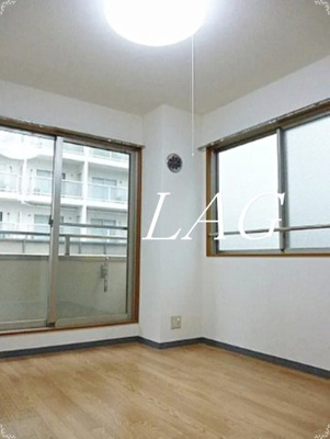 【居間・リビング】 | フレシール　コート | 洋室のお部屋です。