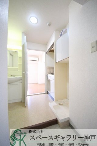 ニュープレジデント藤澤の玄関|※お部屋により仕様が異なる場合があります※