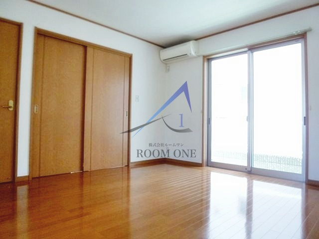 コート瀬田A棟の居間・リビング|洋室のお部屋です。