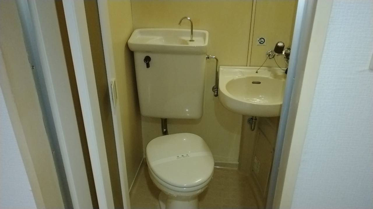 スリム井尻のトイレ|シンプルで使いやすいトイレです