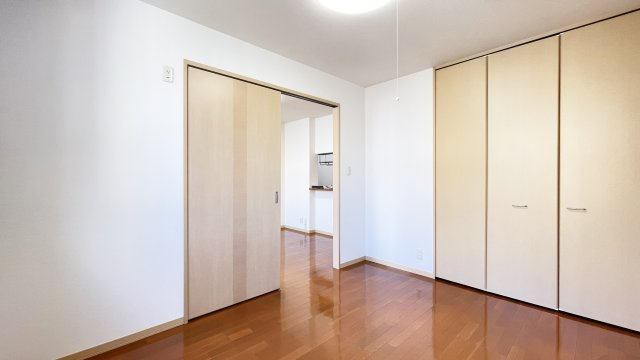 ヒカリハイツ　Ｃの居間・リビング