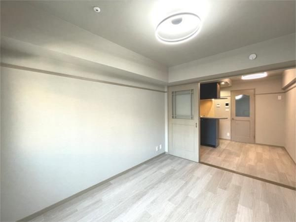 モアエミネンス西新宿の寝室