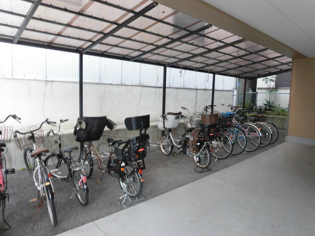 大阪市東淀川区大道南１丁目のマンション