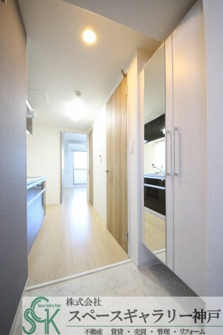 フリーデ明石駅前の玄関|※お部屋により仕様が異なる場合があります※
