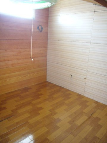 【その他】 | 関屋新町通１貸家 | 屋根裏