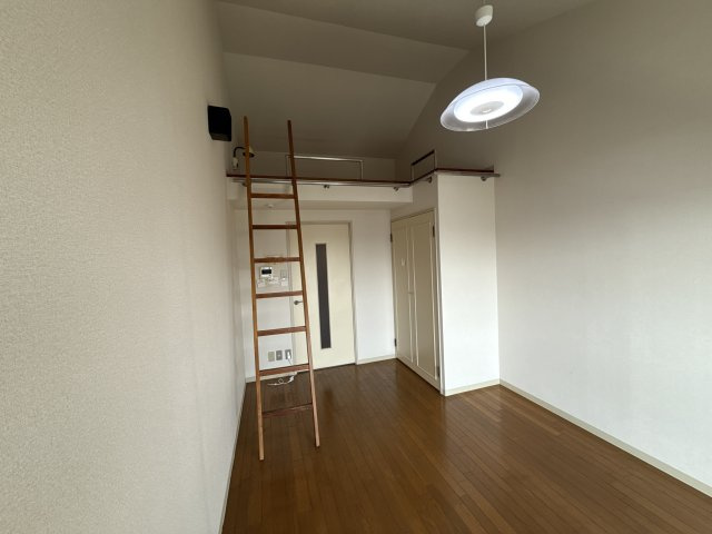 ジュネス伊伝居Ⅱの寝室