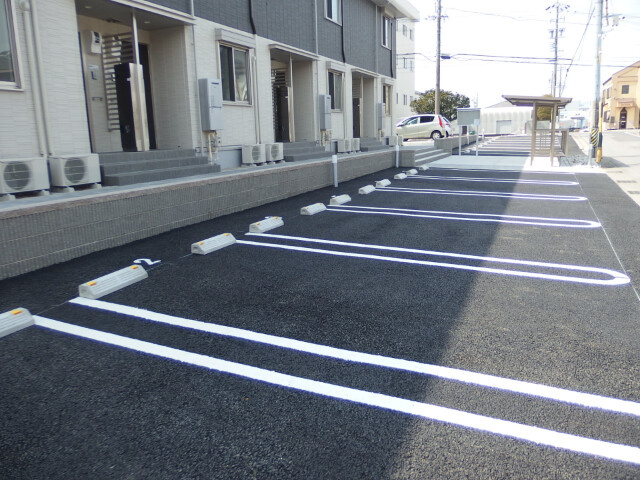 セジュール北野の駐車場