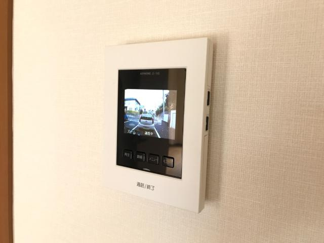 グランドールの内装|カメラ付インターホン