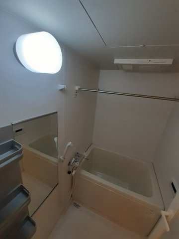 コスモスハイツＣの浴室