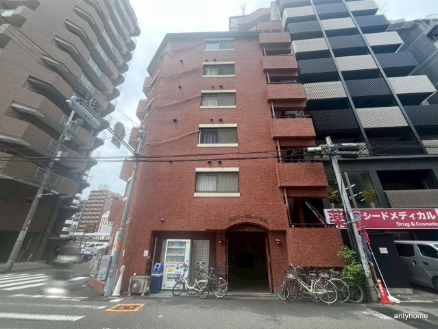 難波リーガルハウス　仲介手数料無料の外観