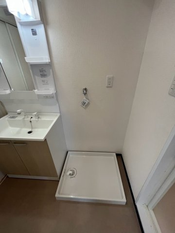 フローレンス西宮Ⅴの洗面所