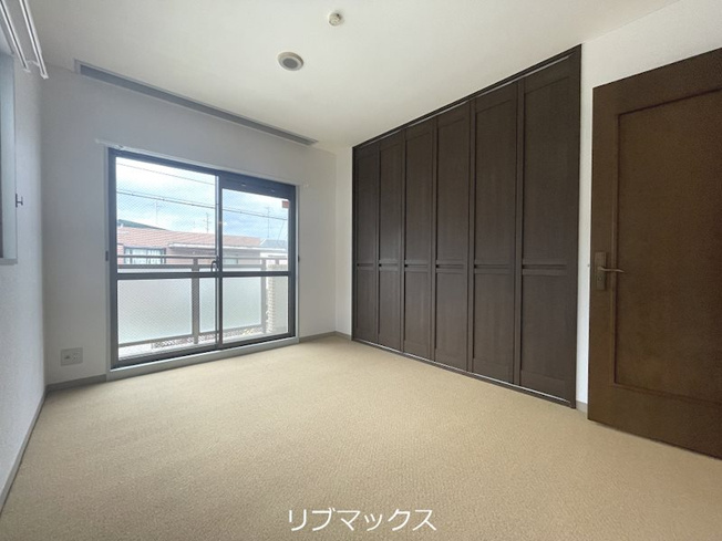 【寝室】シャルマン屋敷本