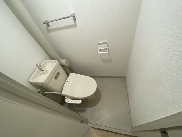 観世ハイツのトイレ|同建物別部屋 現況優先