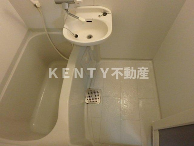 【浴室】 | ルーブル中馬込壱番館 | コンパクトで使いやすいお風呂です