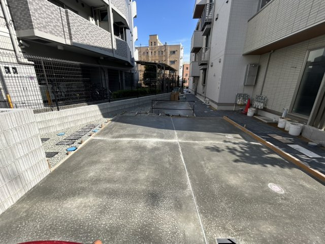 Noble　terrace中山手の駐車場