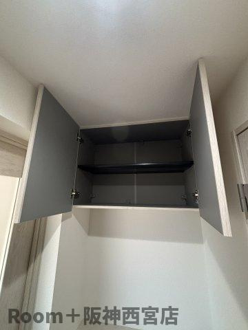ハイツ室川の収納