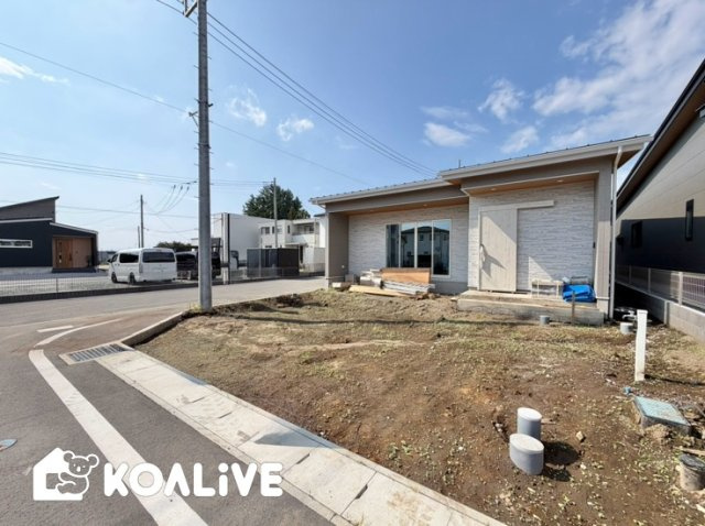 【外観】 | 伊勢崎市堀下町　平屋　新築住宅 | 現地ご案内ツアー開催中！早朝やお仕事帰りのご見学にもすぐ対応致します！見学ご予約はコアライブまでお気軽にお問い合わせ下さい！