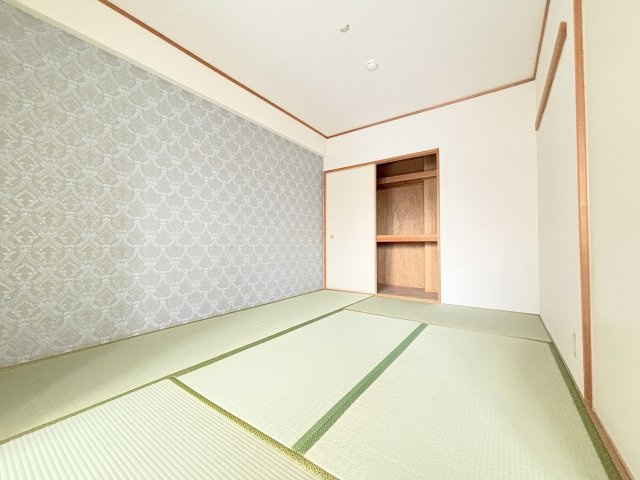 エスパシオ上新庄の和室