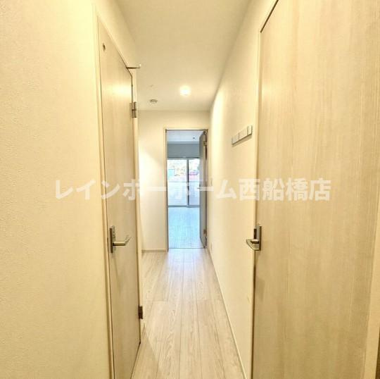 MELDIA京成津田沼IIの玄関