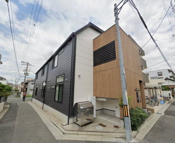 パロス江坂垂水町の外観