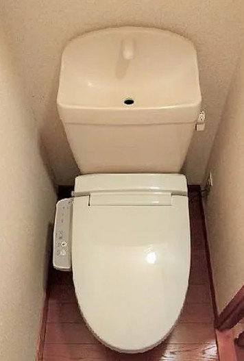 レオパレスシャルマンのトイレ
