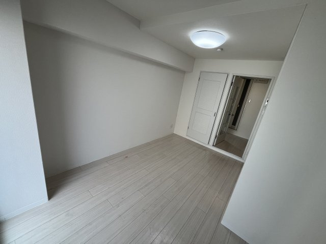 ポコアポコ明石本町メゾンの洋室