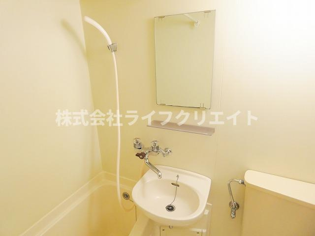 ジョイフル日野の洗面所