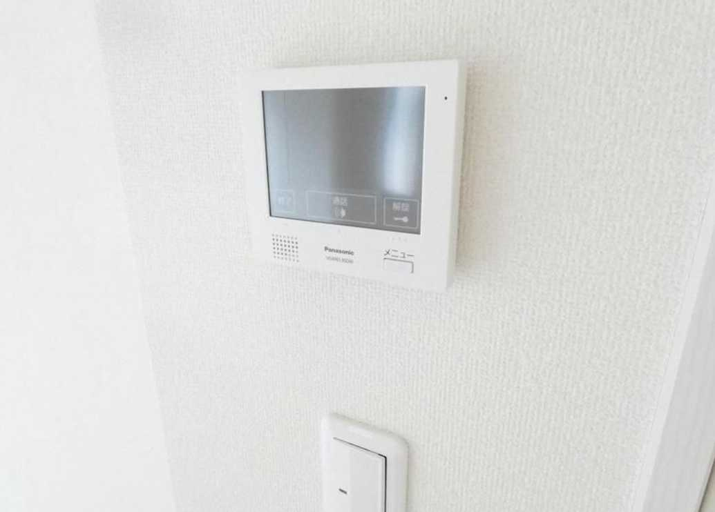 ヴェラルーチェ　南向き　角部屋　駅近　浴室乾燥機のセキュリティ
