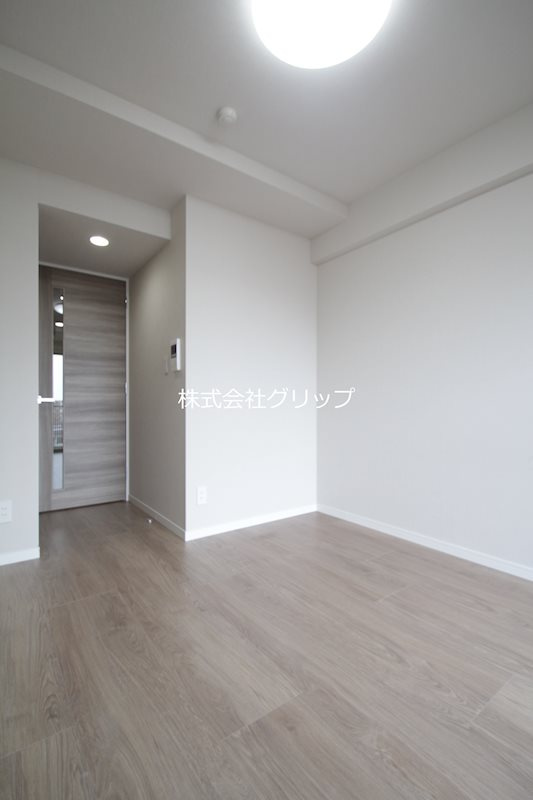 Le'a横濱ベイシティの洋室